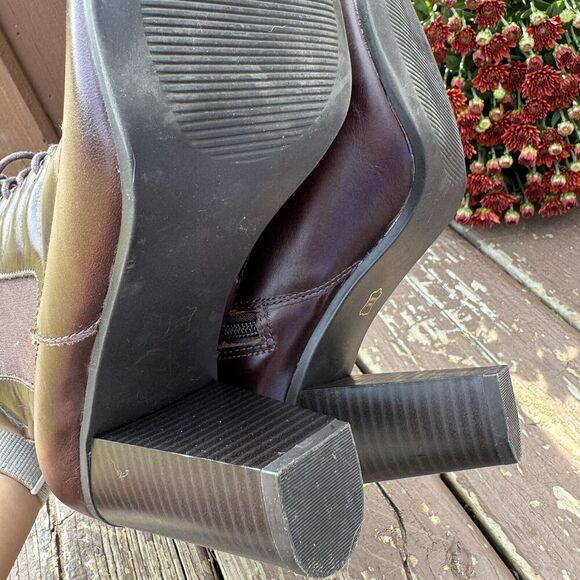 Liz Claiborne Boots Women  Ankle  Heels Zip 100-7006 Burgundy Leather Size 8M‎ - Picture 12 of 13